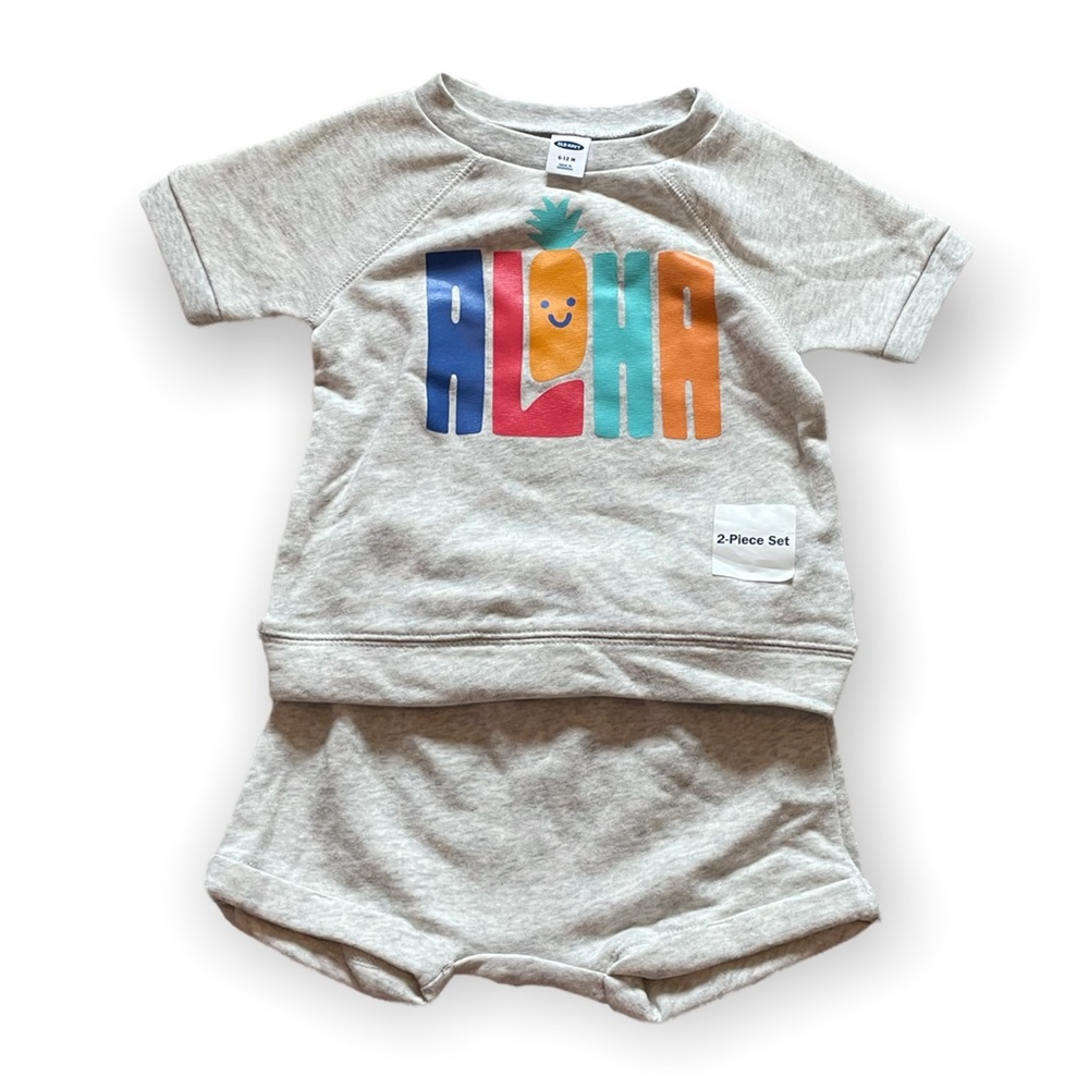 NWT Old Navy Baby Aloha Pineapple Short Sleeve Sweatshirt Short Set 6-12 Months